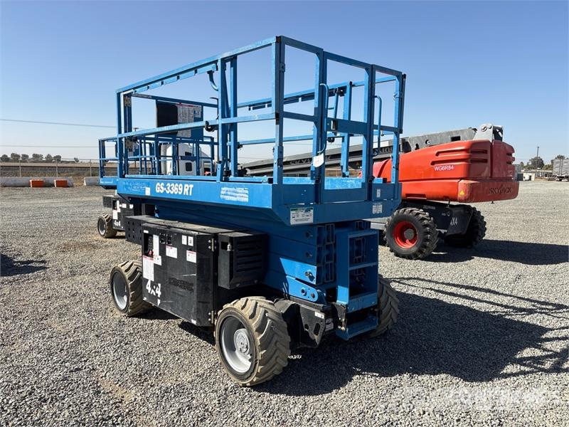 Genie GS-3369RT Elevadores de tesoura
