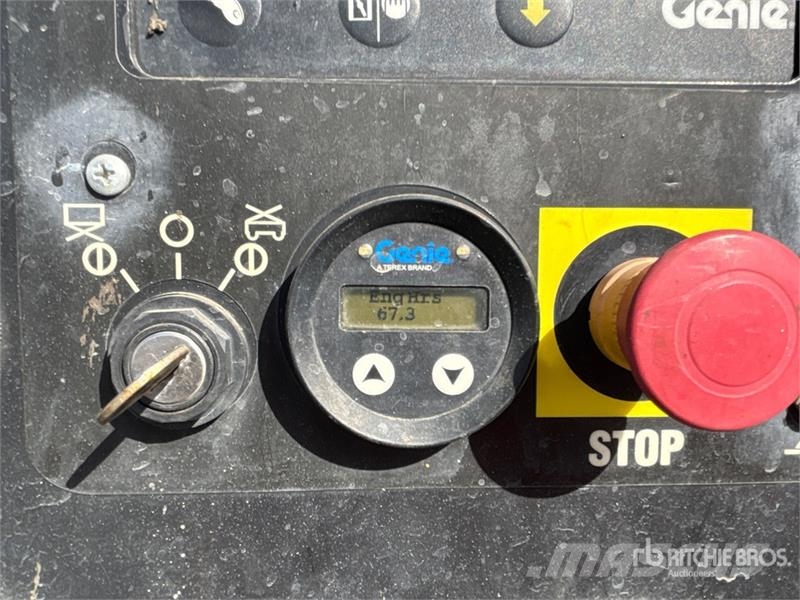 Genie GS-3369RT Ollós emelők