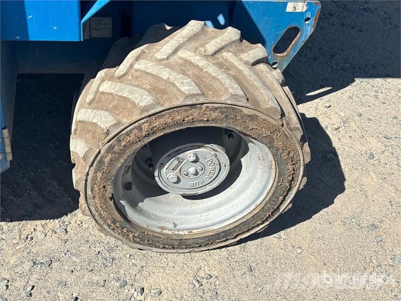 Genie GS-3369RT 剪式升降機