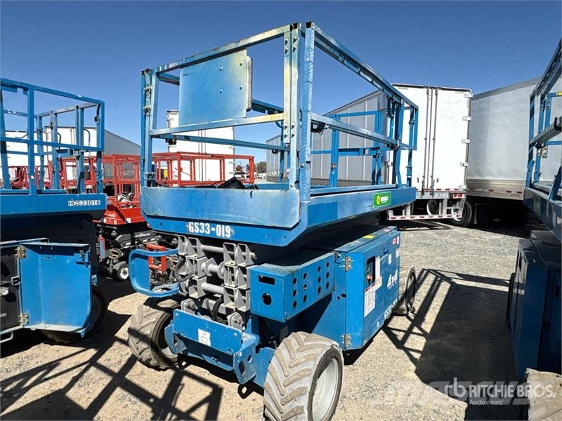 Genie GS-3369RT 剪式升降機