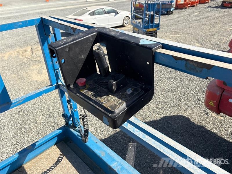 Genie GS-3369RT Škarjaste dvižne ploščadi