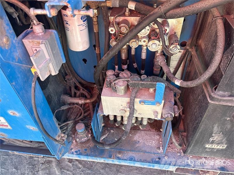 Genie GS-3369RT 剪式升降機