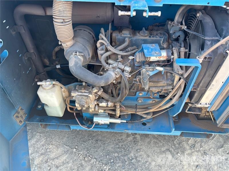 Genie GS-3369RT 剪式升降機