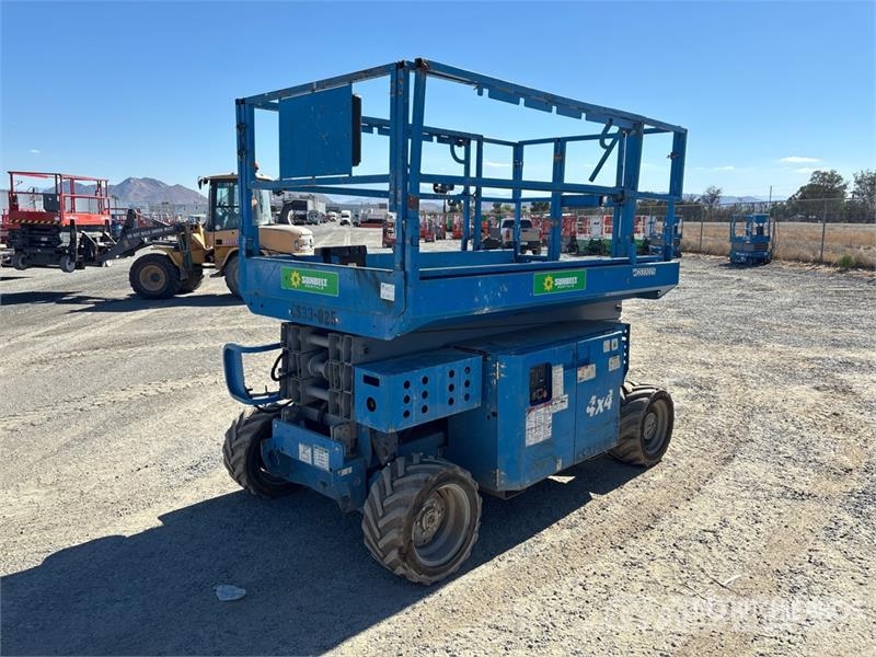 Genie GS-3369RT Scissor lifts