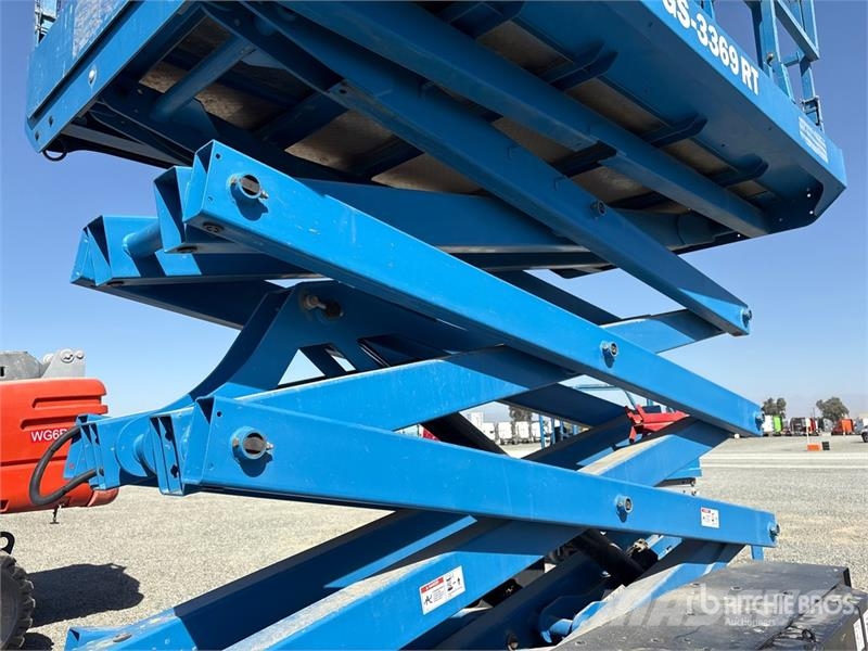 Genie GS-3369RT Elevadores de tesoura