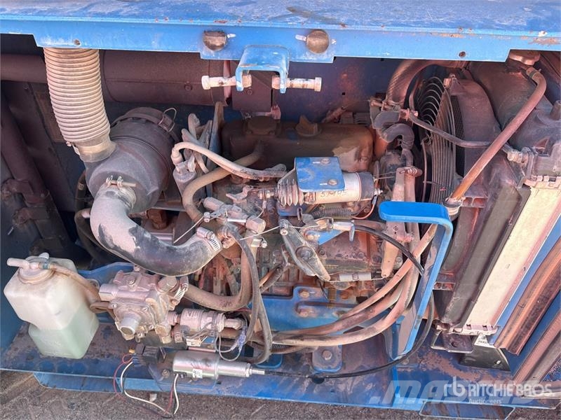 Genie GS-3369RT 剪式升降機