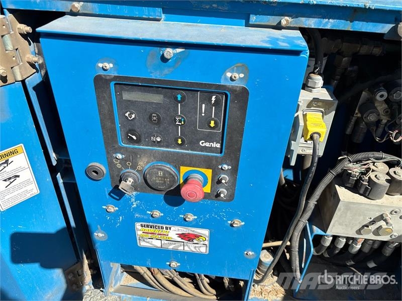 Genie GS-3369RT Scissor lifts