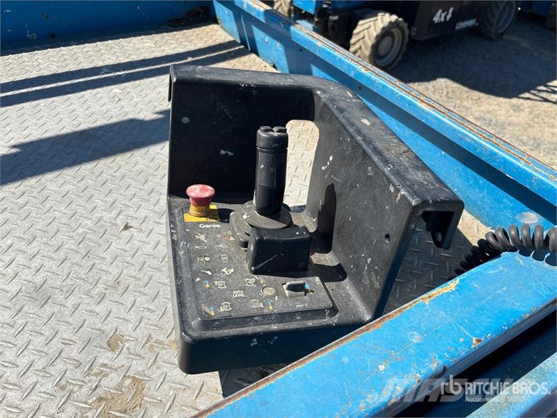 Genie GS-3369RT Scissor lifts