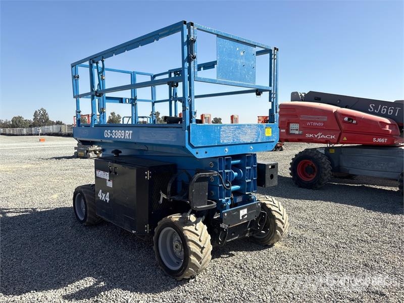 Genie GS-3369RT Elevadores de tesoura