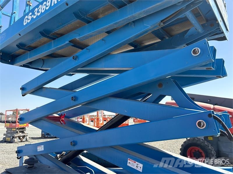 Genie GS-3369RT Elevadores de tesoura