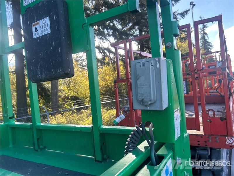 Genie GS-4047 剪式升降機