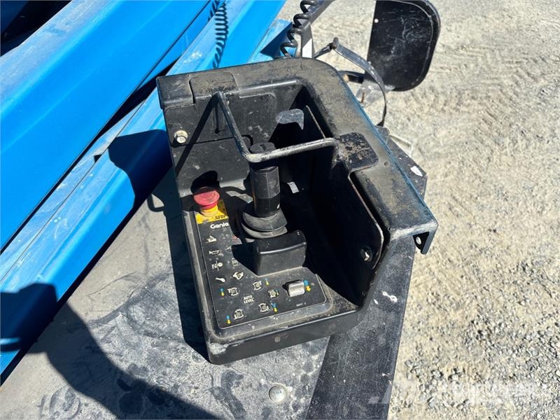 Genie GS-4069RT Scissor lifts