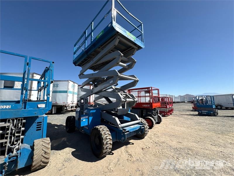 Genie GS-4390 4x4 Dual Fuel Scissor Lift Plataformas tijera