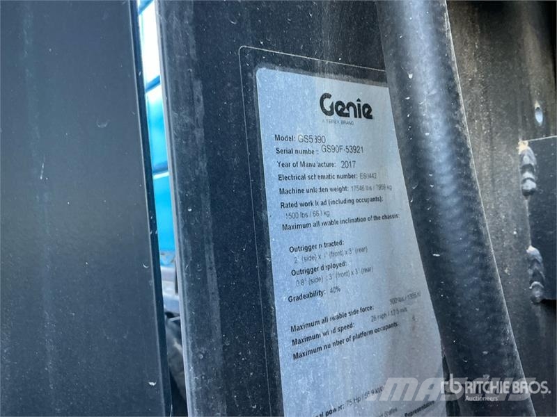 Genie GS-5390 RT 4x4 Dual Fuel Scissor Lift Ollós emelők