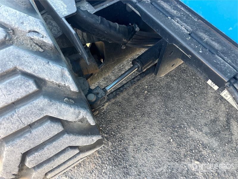 Genie GS-5390 RT 4x4 Dual Fuel Scissor Lift Škarjaste dvižne ploščadi