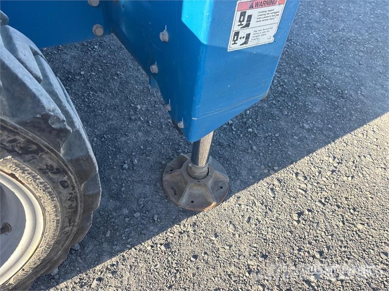 Genie GS-5390 RT 4x4 Dual Fuel Scissor Lift Škarjaste dvižne ploščadi