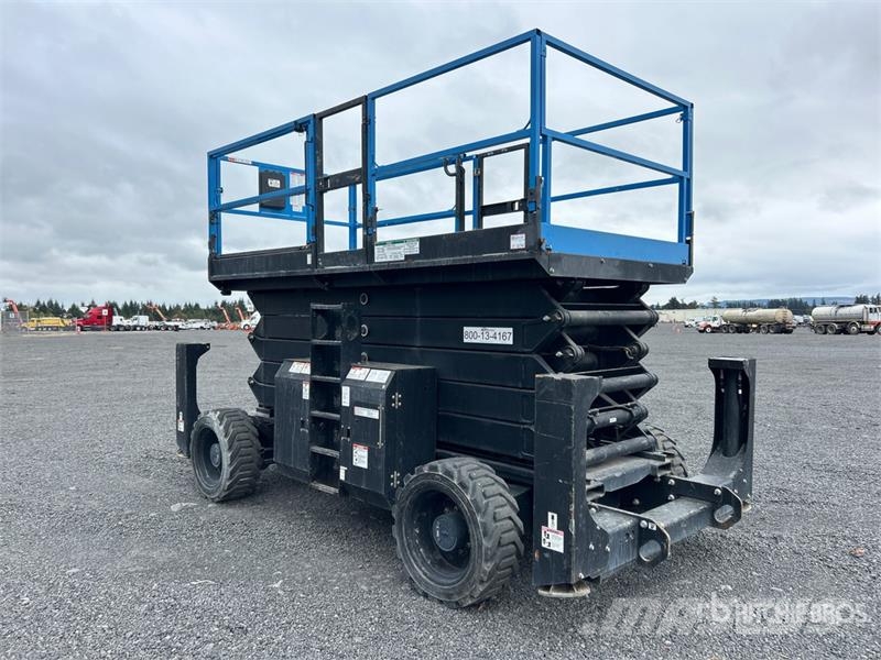 Genie GS-5390RT 4x4 Dual Fuel Scissor Lift Šķerveida pacēlāji