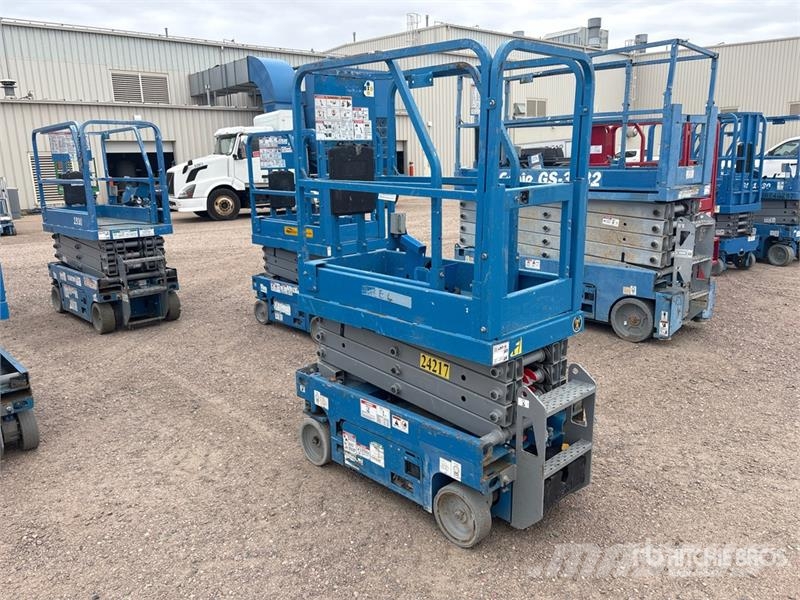 Genie GS1330M Electric Scissor Lift Scheren-Arbeitsbühnen