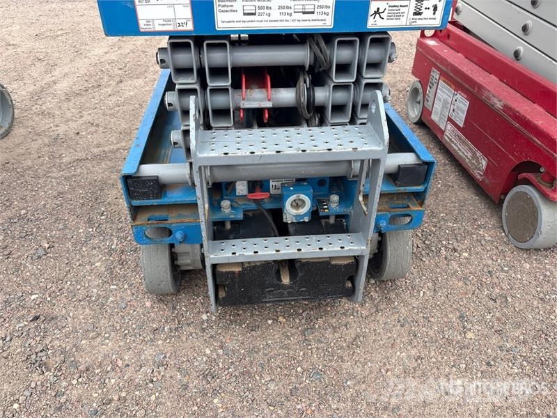 Genie GS1330M Electric Scissor Lift Scheren-Arbeitsbühnen