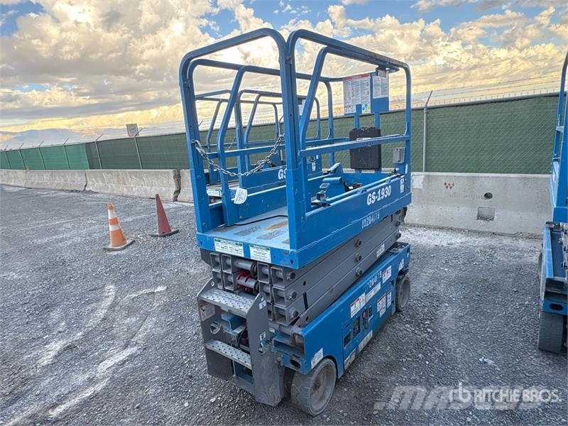Genie GS1930 Electric Scissor Lift Käärtõstukid