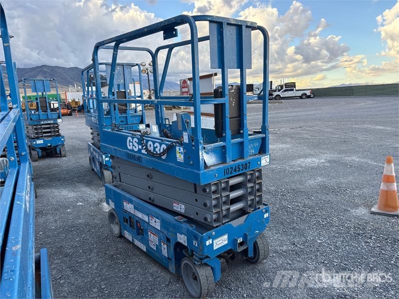 Genie GS1930 Electric Scissor Lift Šķerveida pacēlāji