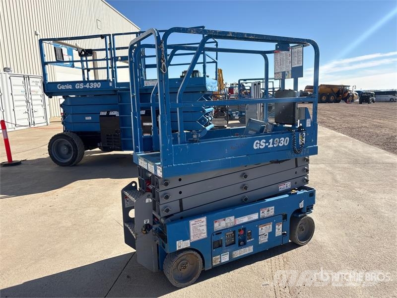 Genie GS1930 Electric Scissor Lift 剪叉式升降机