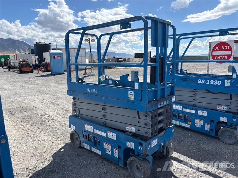 Genie GS1930 Electric Scissor Lift Škarjaste dvižne ploščadi