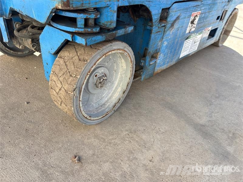 Genie GS1930 Electric Scissor Lift Elevadores de tesoura