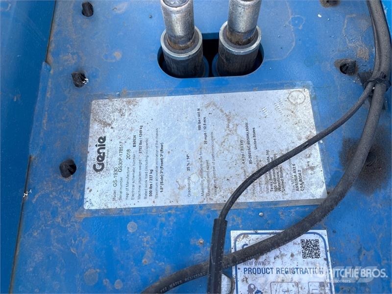 Genie GS1930 Electric Scissor Lift Scissor lifts