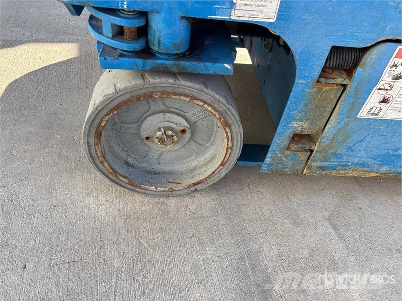 Genie GS1930 Electric Scissor Lift 剪叉式升降机