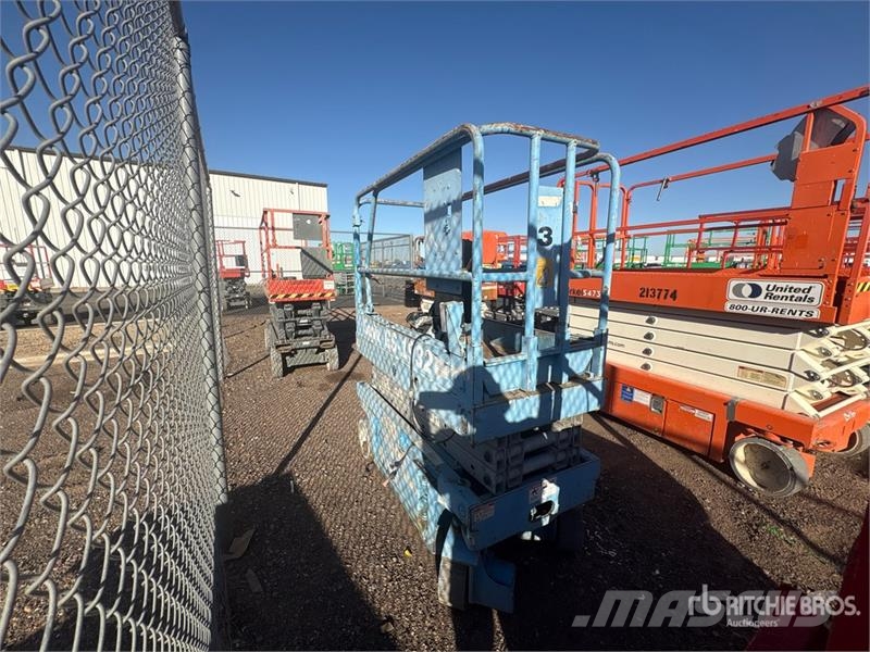 Genie GS1932 Electric Scissor Lift رافعات مقصية الشكل