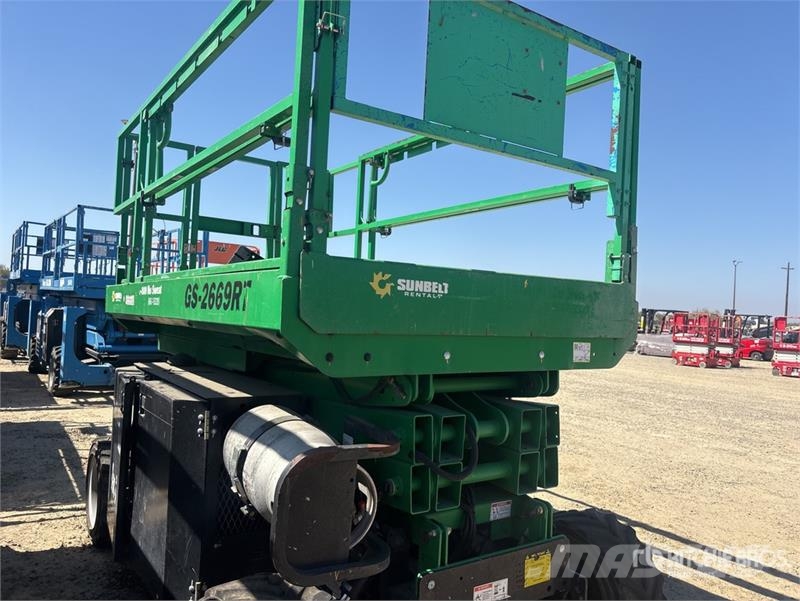 Genie GS2669RT 4x4 Dual Fuel Scissor Lift Sakselifter