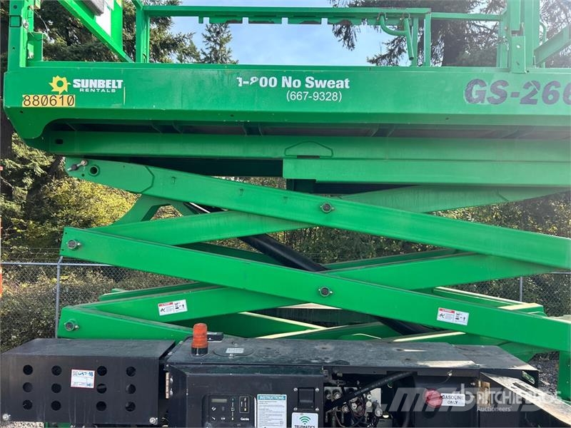 Genie GS2669RT 4x4 Dual Fuel Scissor Lift Scissor lifts