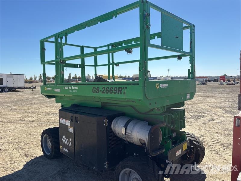 Genie GS2669RT Dual Fuel Scissor Lift Piattaforme a pantografo