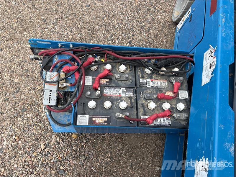 Genie GS3232 Electric Scissor Lift Piattaforme a pantografo