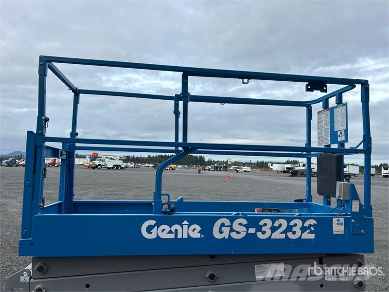 Genie GS3232 Electric Scissor Lift Käärtõstukid