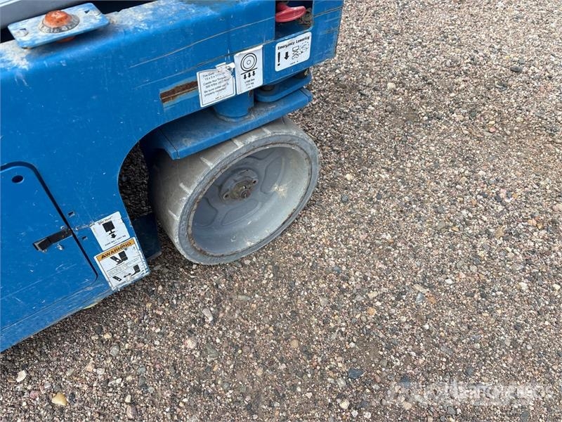 Genie GS3232 Electric Scissor Lift Piattaforme a pantografo