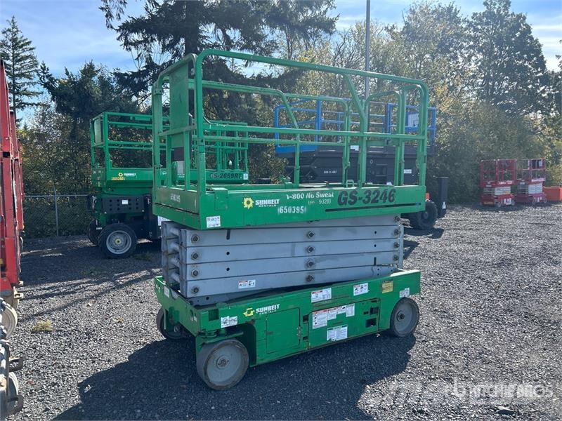 Genie GS3246 Electric Scissor Lift Scissor lifts