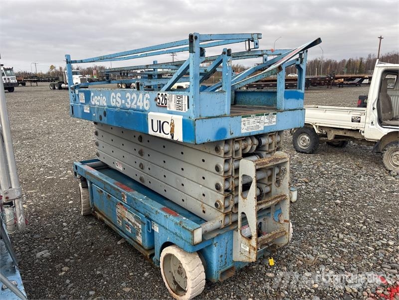 Genie GS3246 Electric Scissor Lift シザースリフト