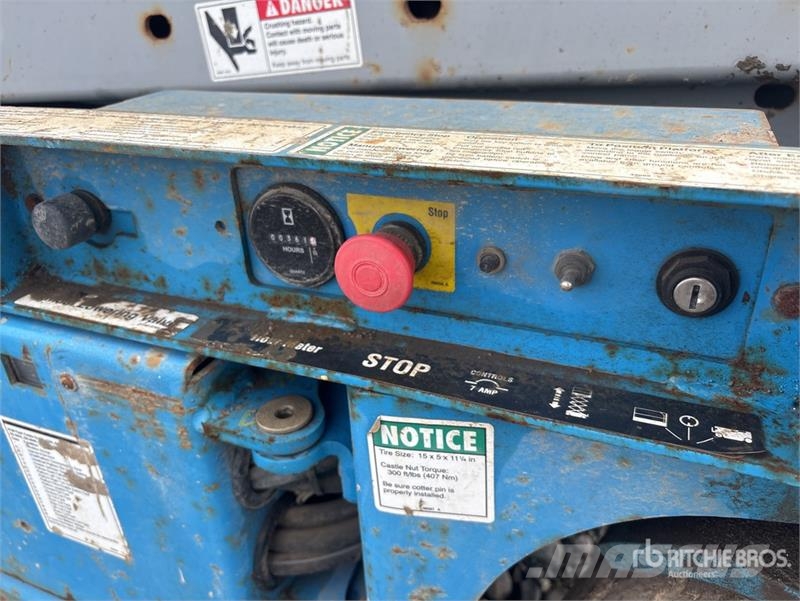 Genie GS3246 Electric Scissor Lift シザースリフト