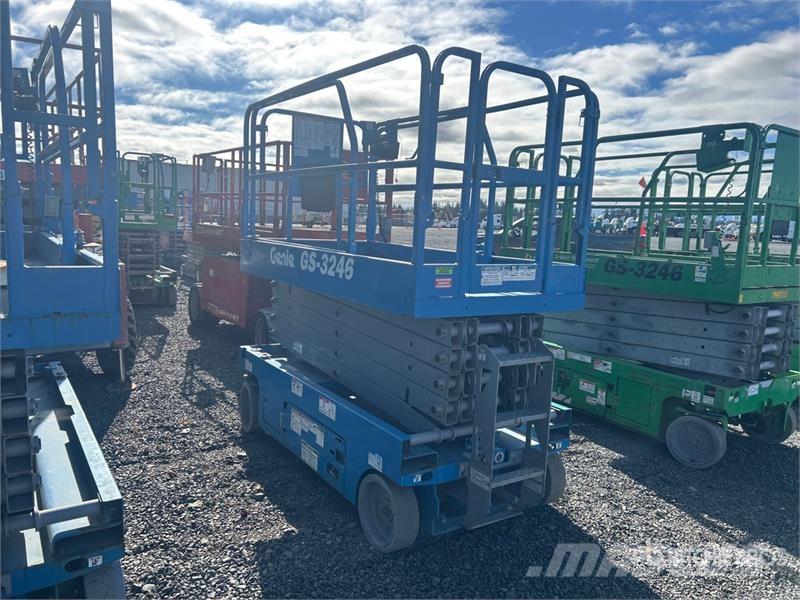 Genie GS3246 Electric Scissor Lift Scissor lifts