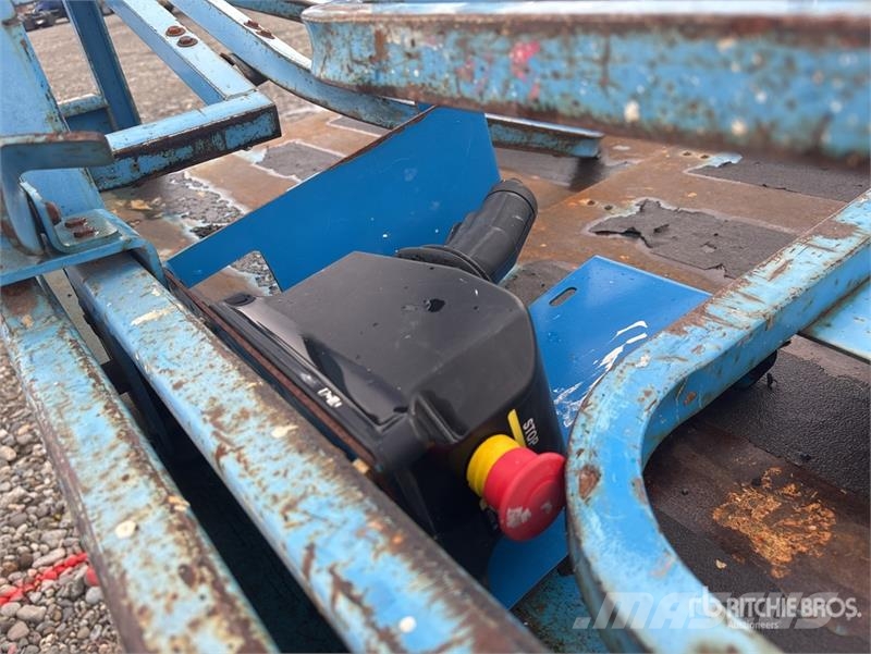 Genie GS3246 Electric Scissor Lift シザースリフト
