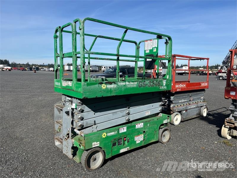 Genie GS3246 Electric Scissor Lift Scissor lifts