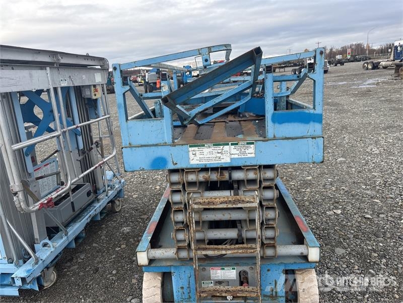 Genie GS3246 Electric Scissor Lift シザースリフト