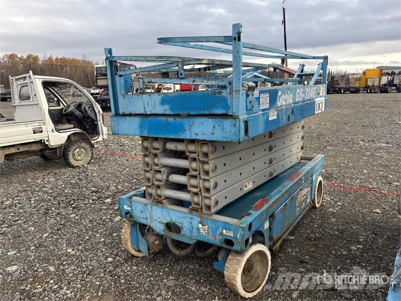 Genie GS3246 Electric Scissor Lift シザースリフト