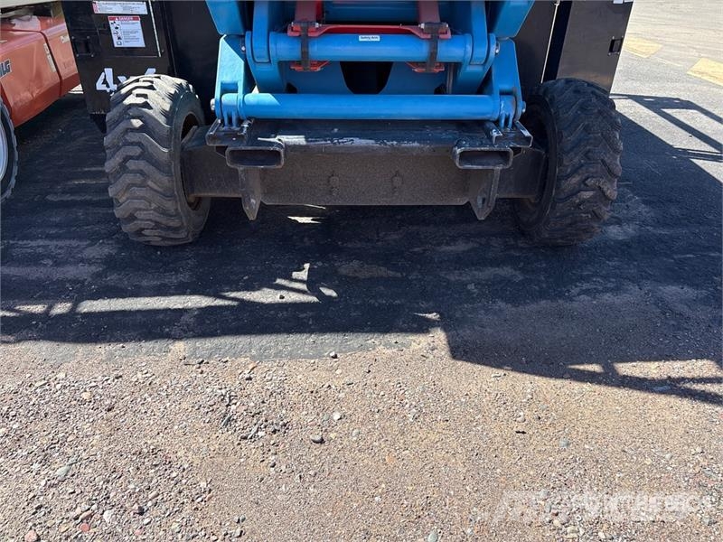 Genie GS3384RT 4x4 Dual Fuel Scissor Lift Scissor lifts