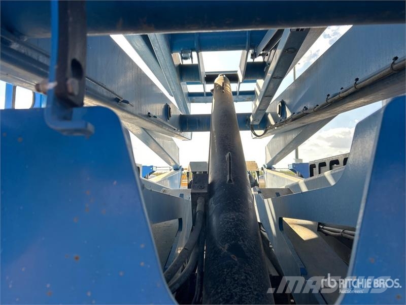 Genie GS4390 4x4 Diesel Scissor Lift Ollós emelők