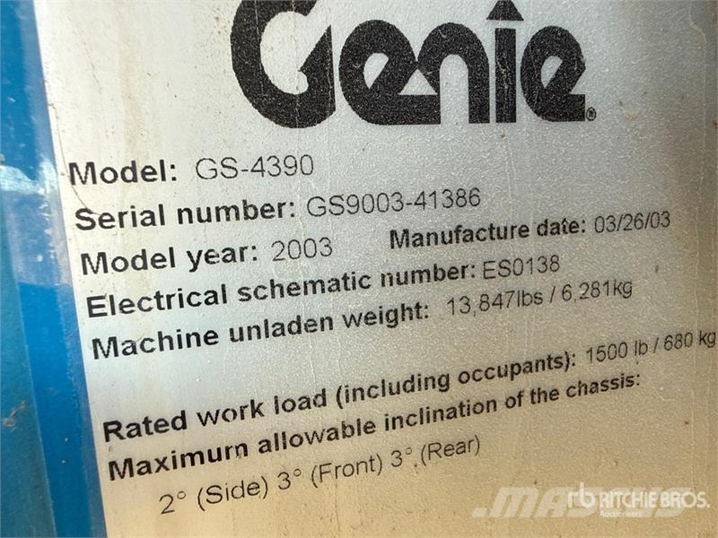 Genie GS4390 Dual Fuel Scissor Lift Škaraste platforme