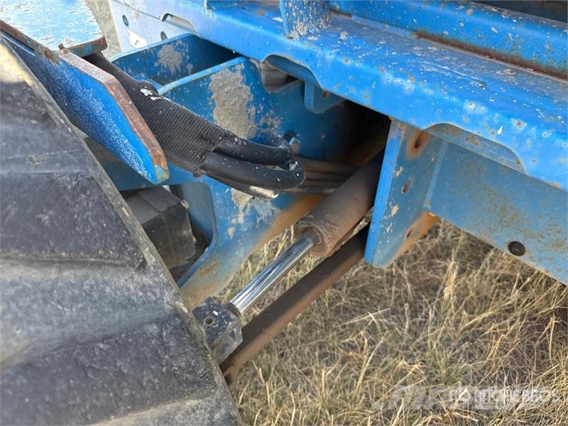 Genie GS4390 Dual Fuel Scissor Lift Škaraste platforme