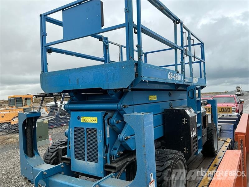 Genie GS4390 Scissor Lift رافعات مقصية الشكل